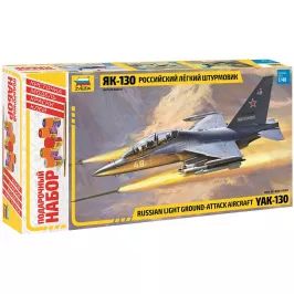 Подарочный набор "Российский лёгкий штурмовик Як-130" картинка 406181 - МосИгра
