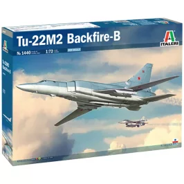 Бомбардировщик Tu-22M2 Backfire-B (1:72) картинка 433790 - МосИгра