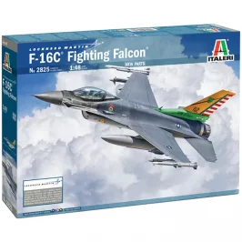 Истребитель F-16C Fighting Falcon (1:48) картинка 433892 - МосИгра
