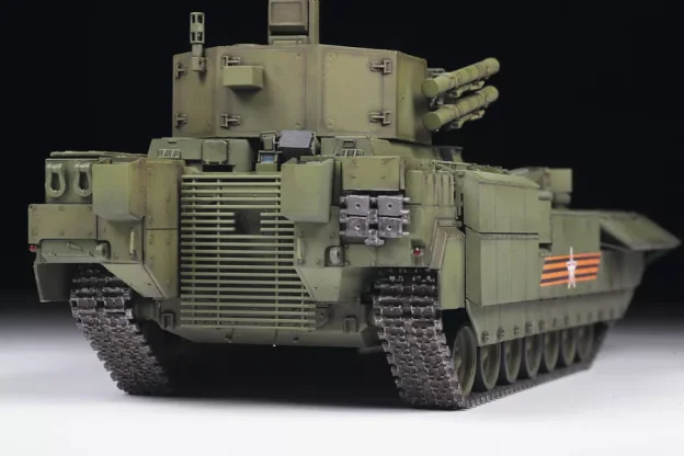 Российская тяжёлая боевая машина пехоты ТБМП Т-15 &quot;Армата&quot; с модулем &quot;Кинжал&quot; фото 6